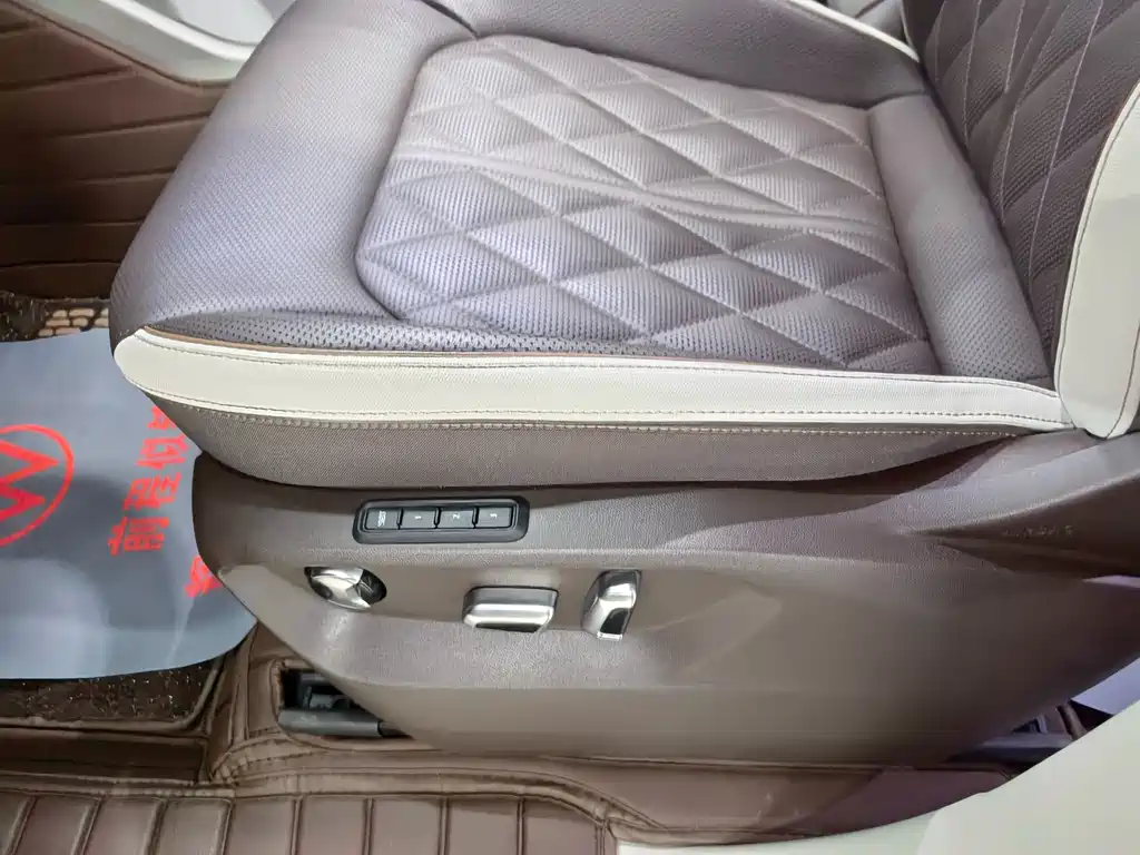 Range Rover 2024 380TSI four-wheel drive R-Line Touring version