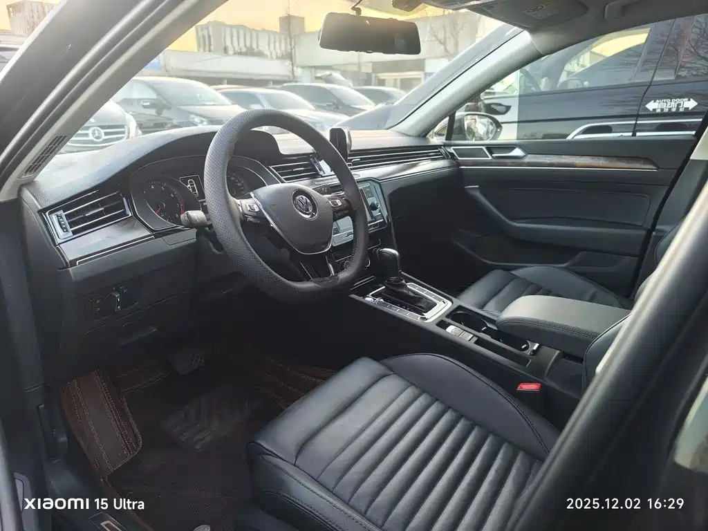 Magotan 2019 330TSI DSG leading Country VI