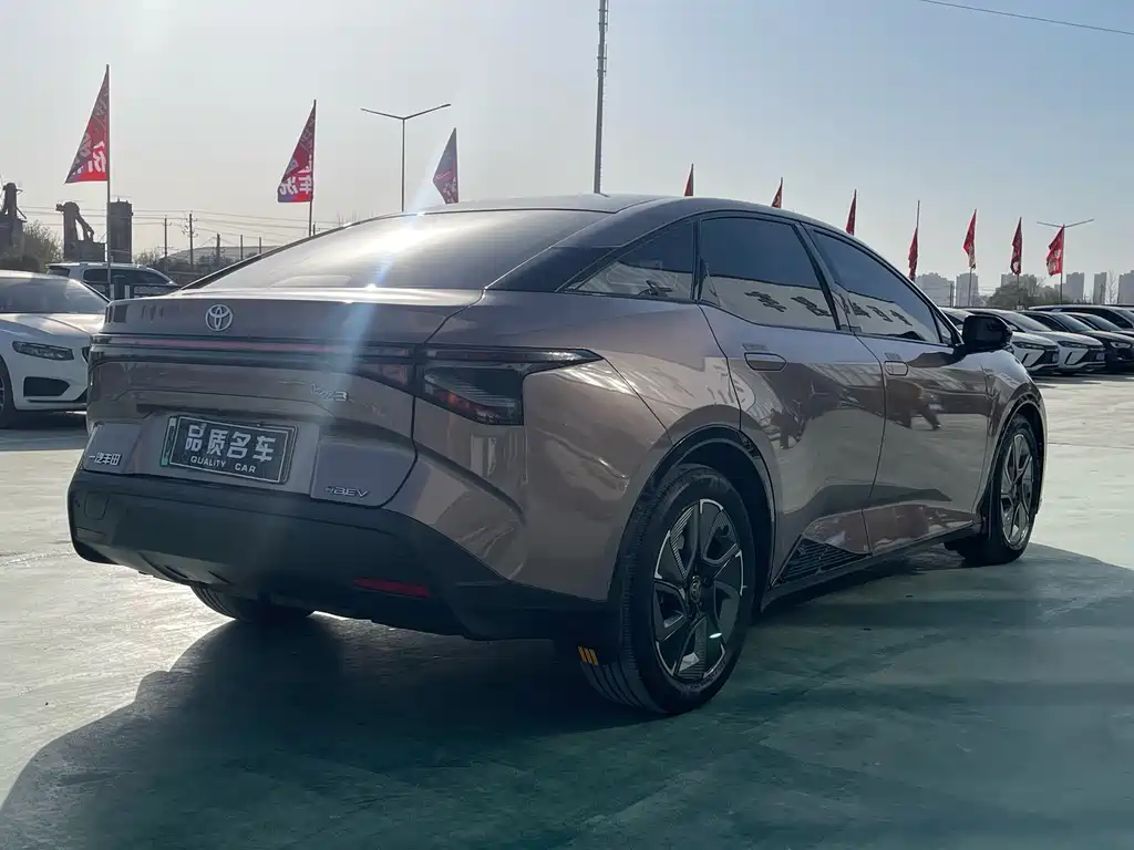 Фото машины 10