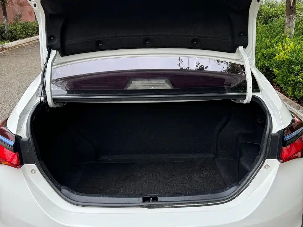 Фото машины 17