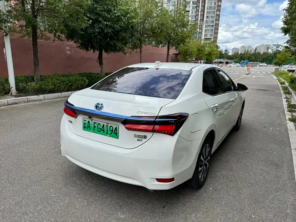 Corolla dual engine E+2019 1.8L E-CVT Deluxe Edition
