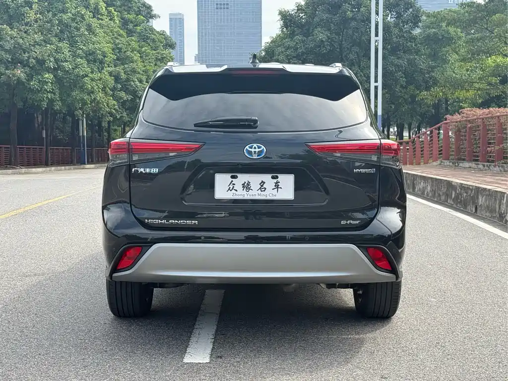 Highlander 2022 dual-engine 2.5L four-wheel drive premium edition 7-seater