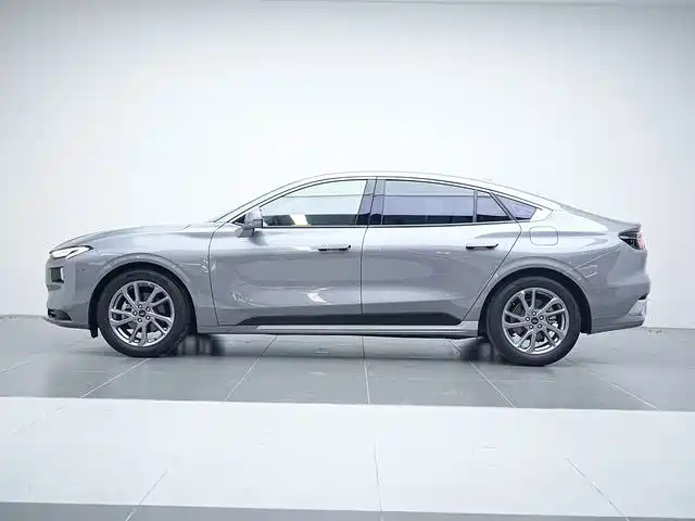 Mondeo 2023 EcoBoost 180 Luxury