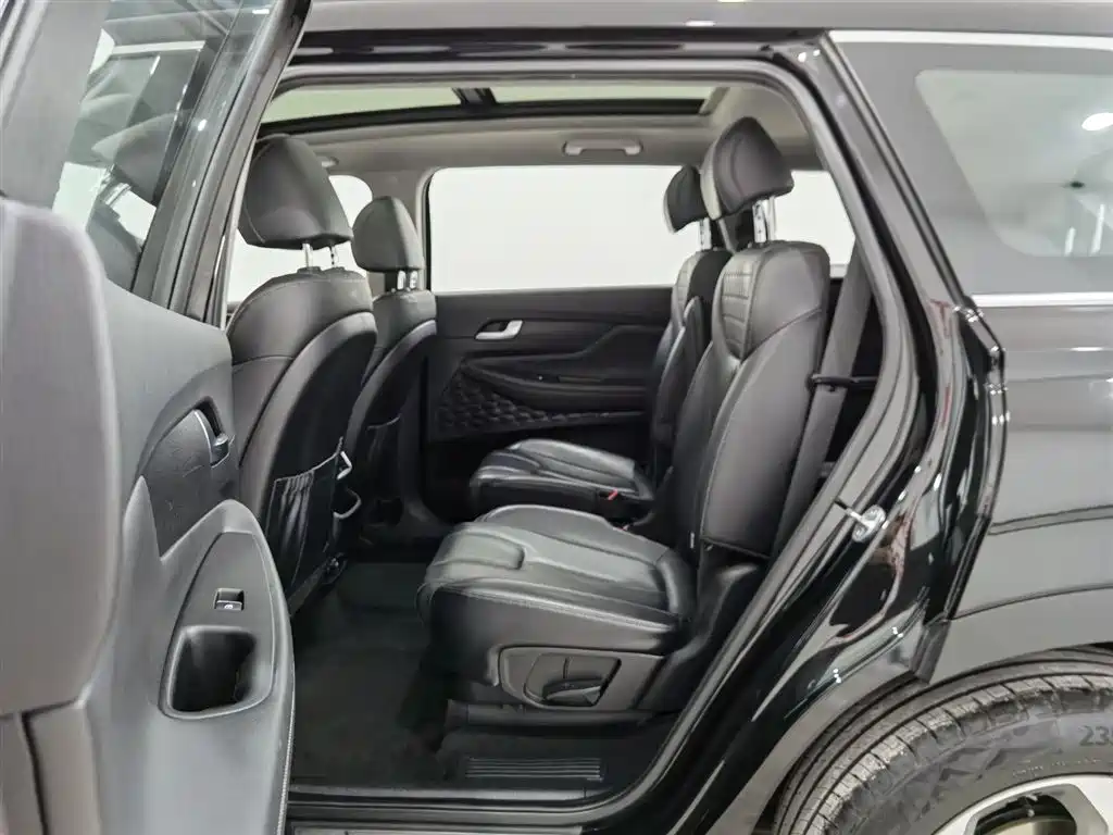 Фото машины 10