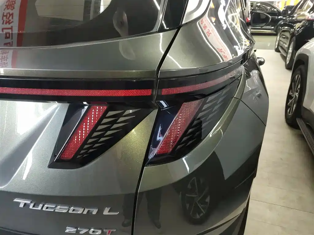 Фото машины 26