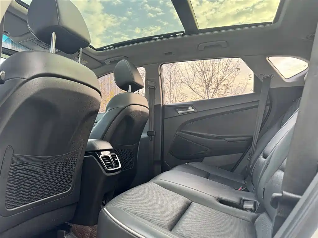 Фото машины 9