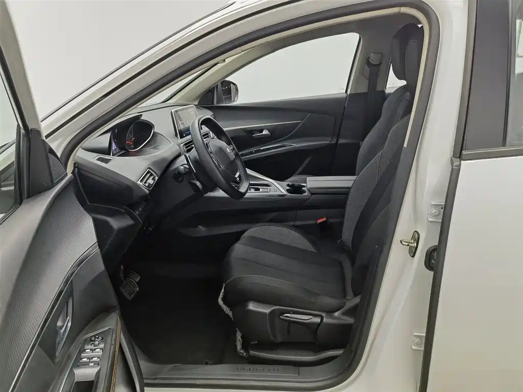 Peugeot 4008 2019 facelift 360THP Leading version