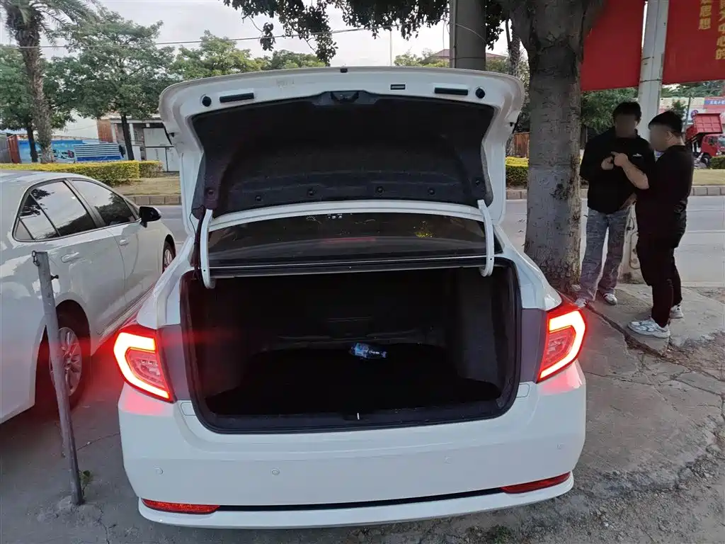 Фото машины 12