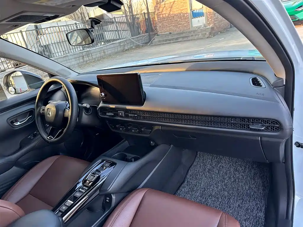 Фото машины 10