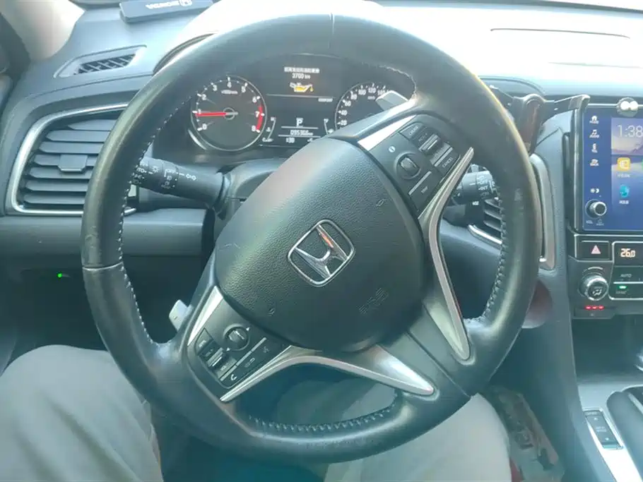 Crown Road 2020 240TURBO Two-wheel drive Smart Edition