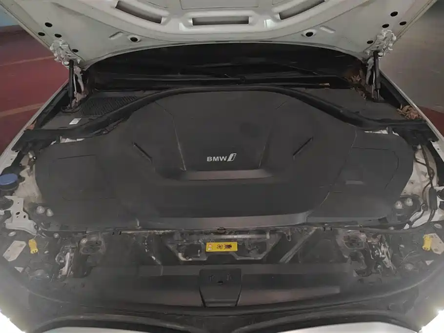 BMW i3 2022 eDrive 35 L