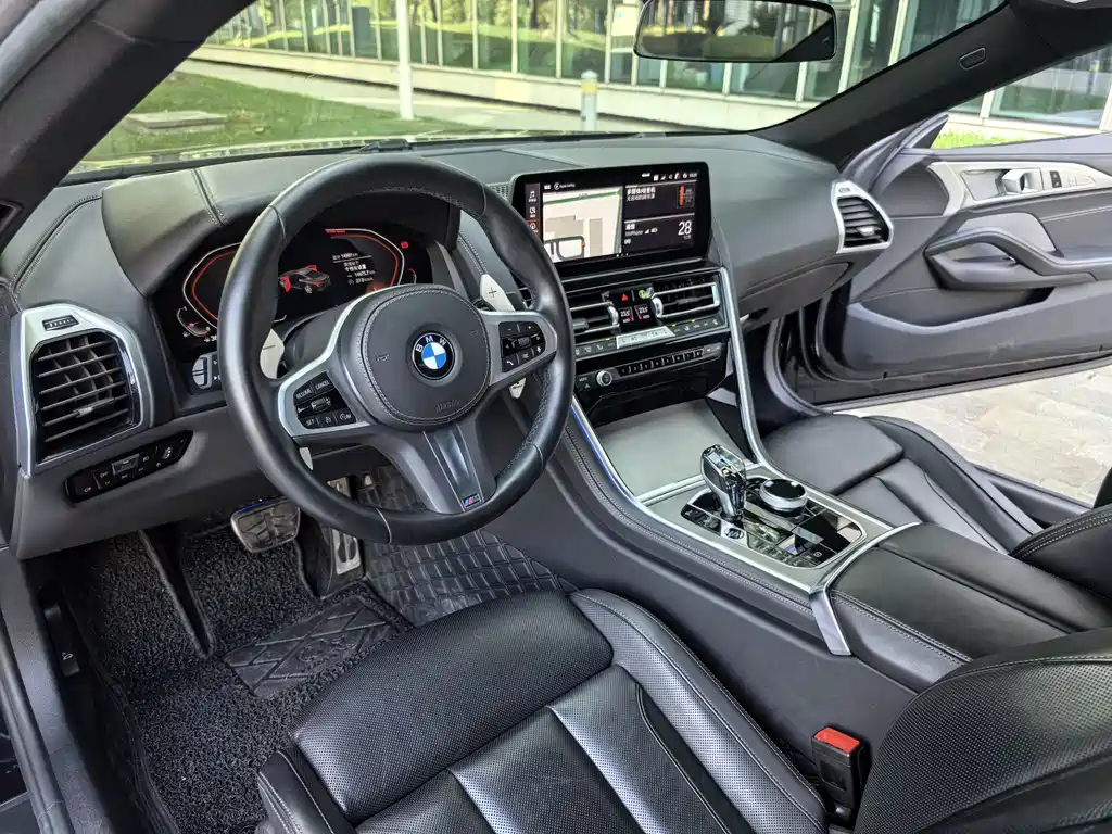 Фото машины 33