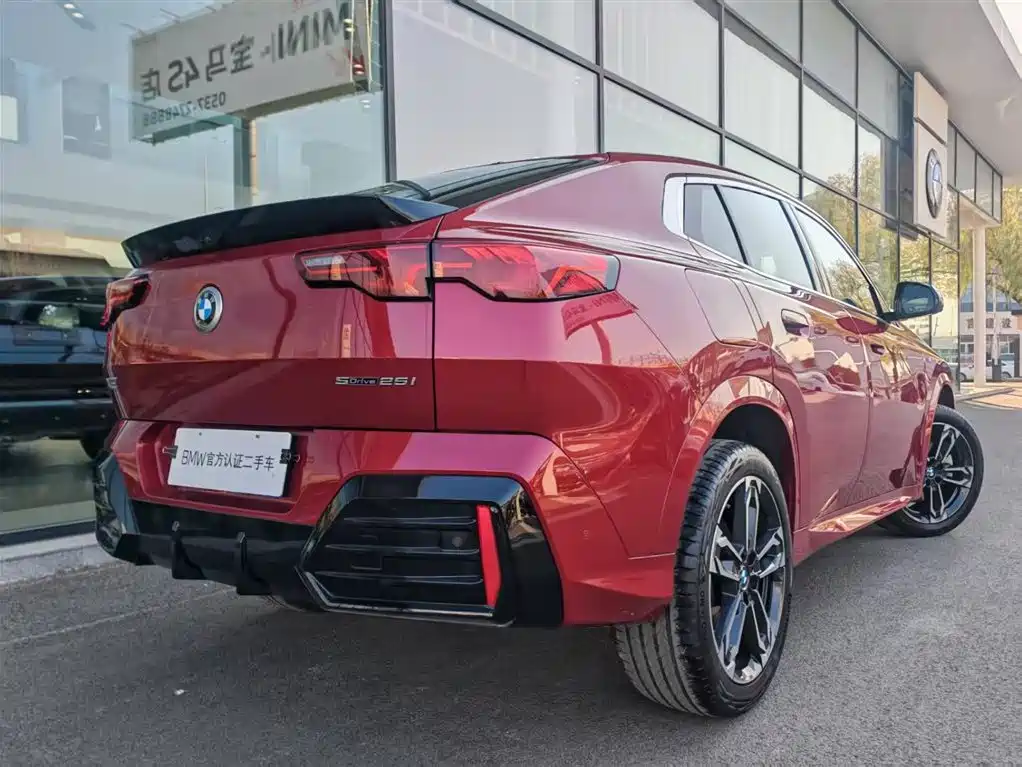 BMW X2 imported 2024 sDrive25i M sports suit