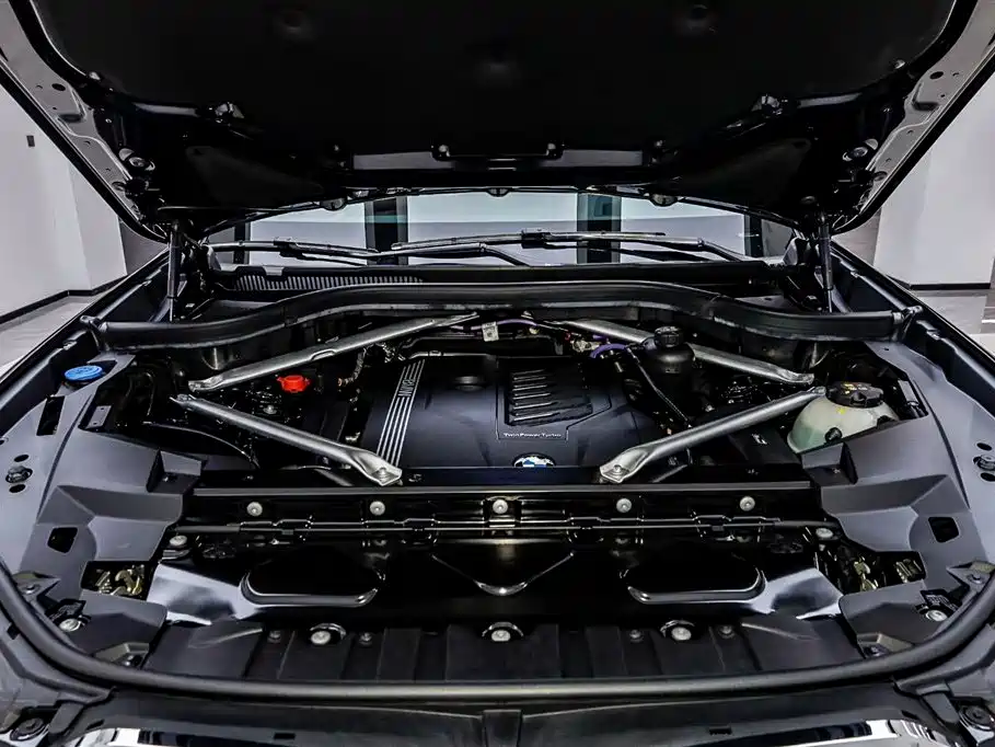 Фото машины 33