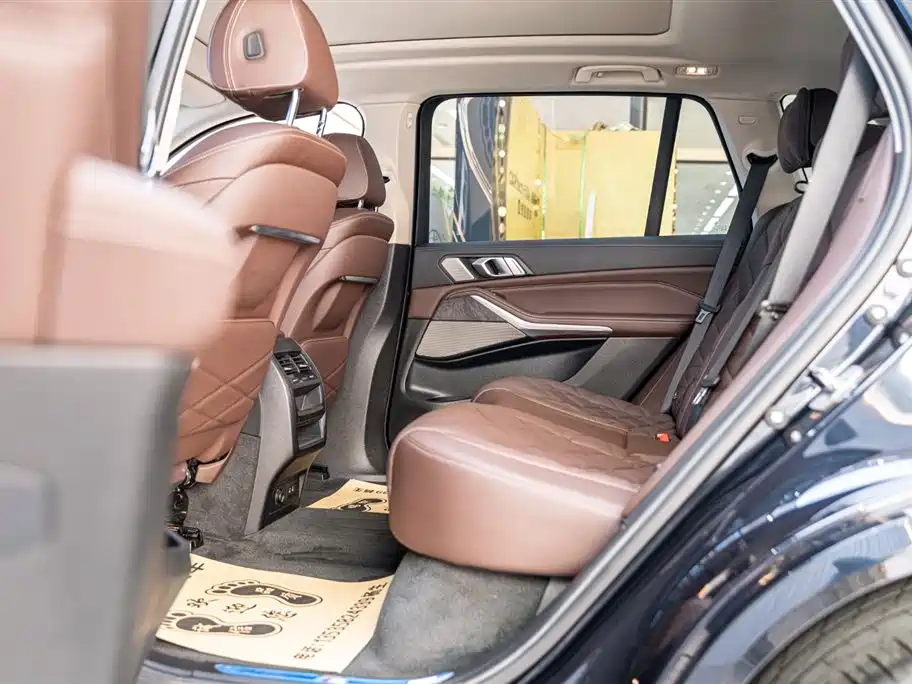 Фото машины 24