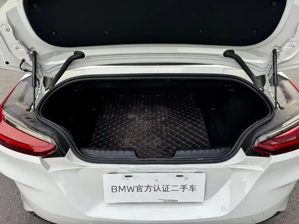 BMW Z4 2019 sDrive 25i M sports Suit