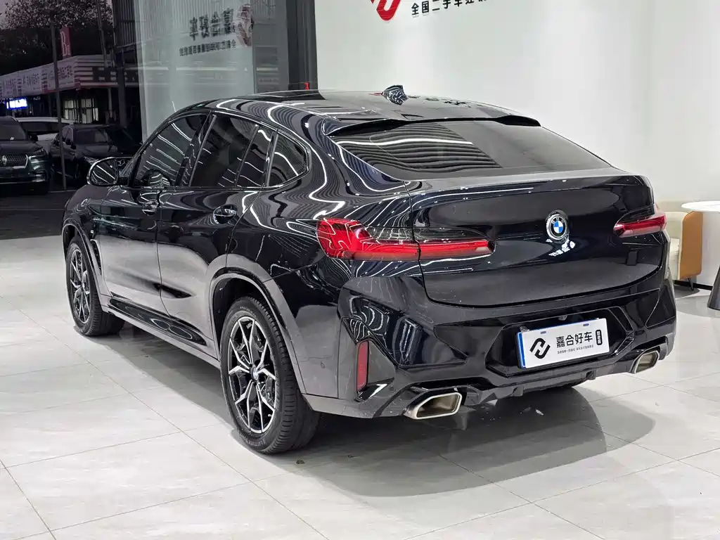 BMW X4 2022 xDrive 25i M sports Suit