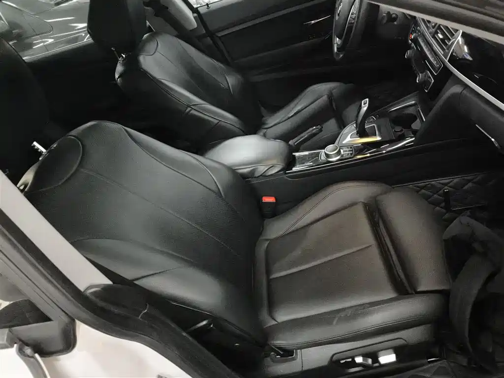 Фото машины 22