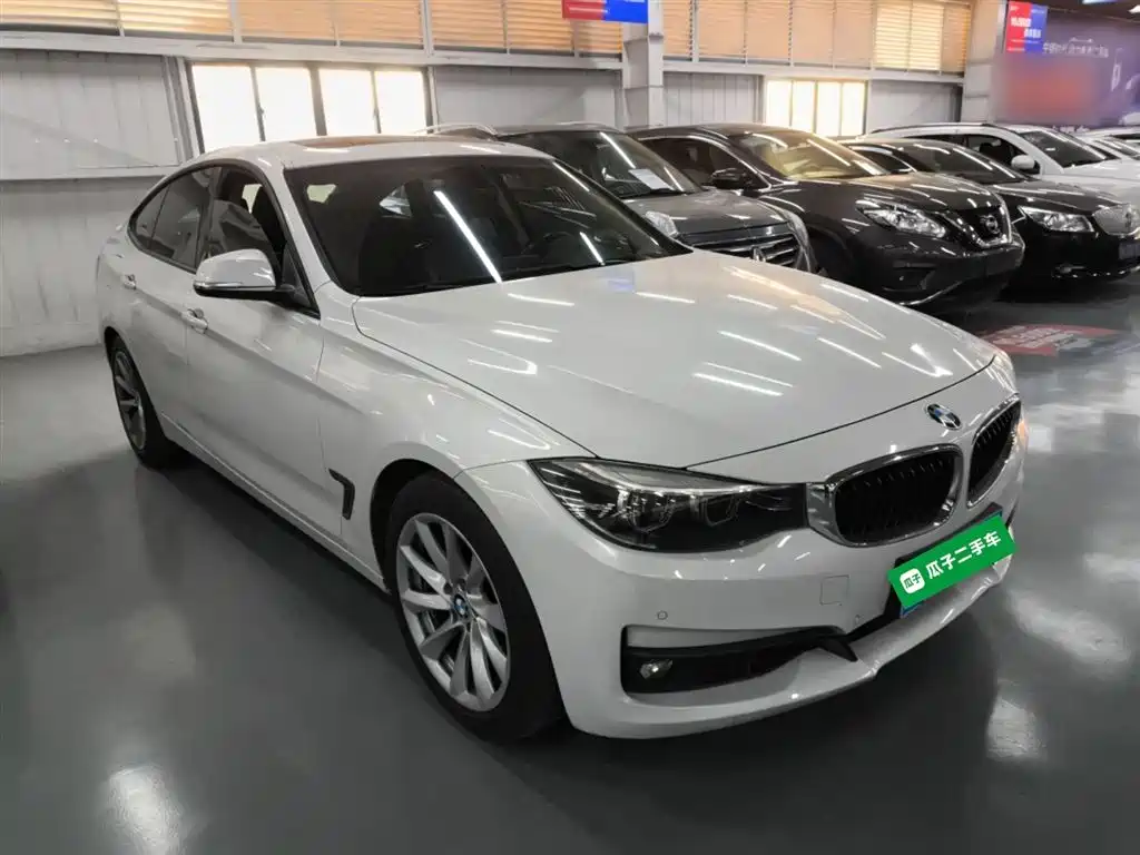 Фото машины 24