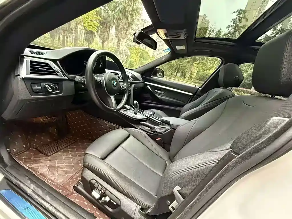 BMW 3 Series GT 2020 320i M Sports Yao Ye Edition