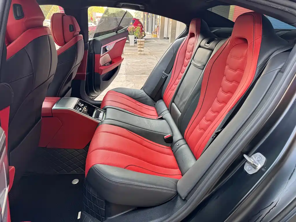 Фото машины 10