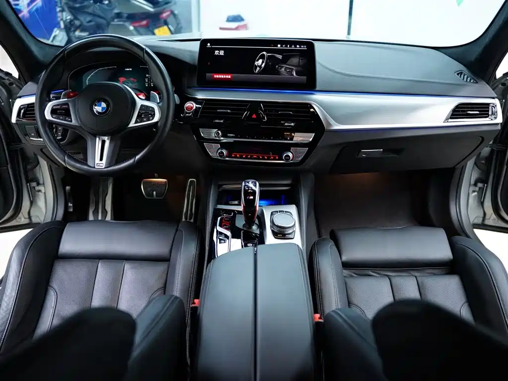 Фото машины 32