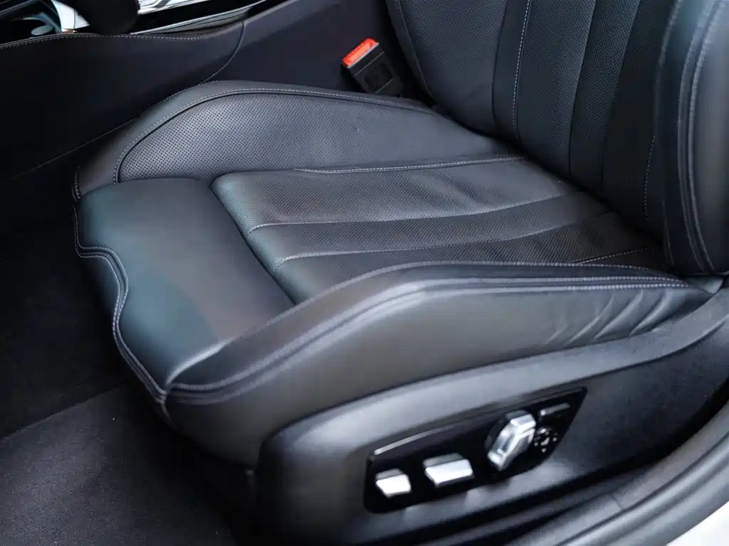 Фото машины 44