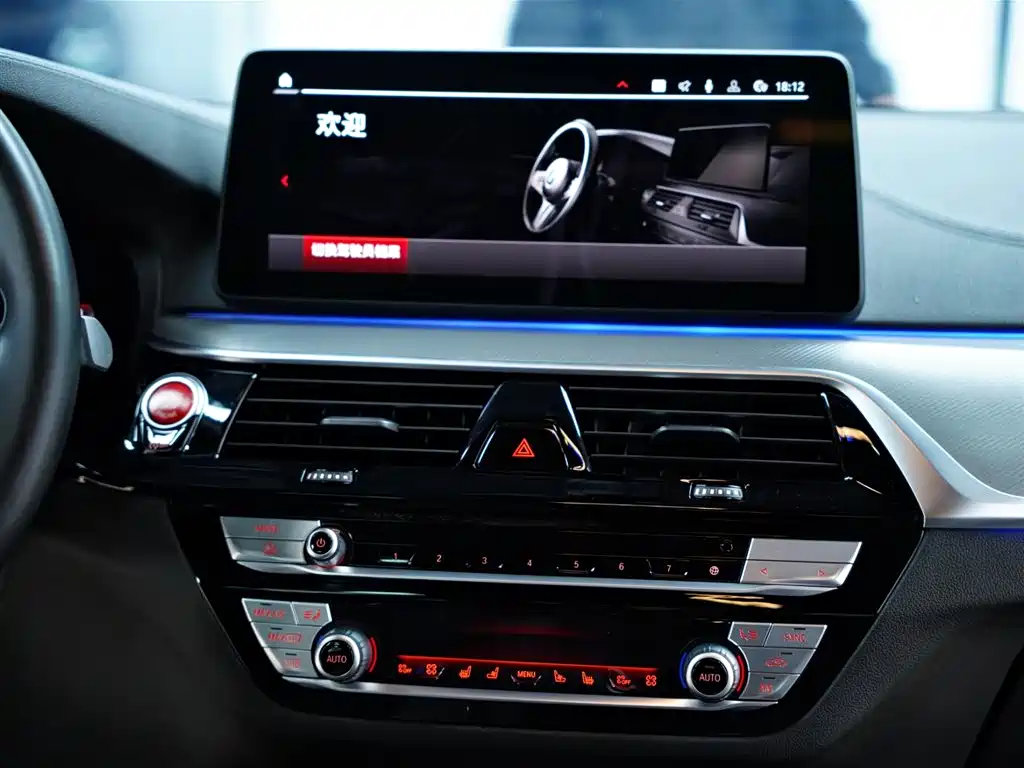 Фото машины 33