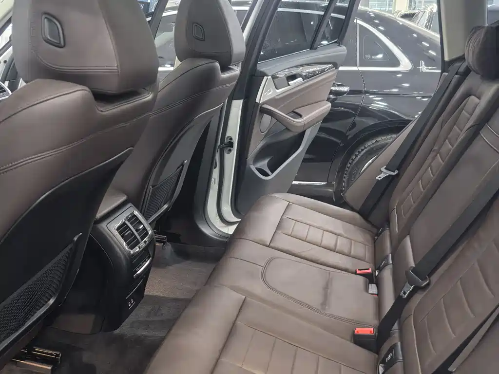 Фото машины 10