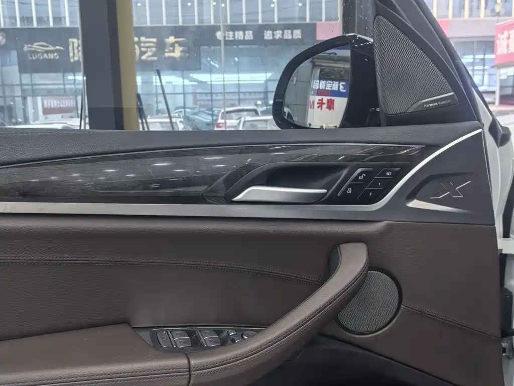 Фото машины 7