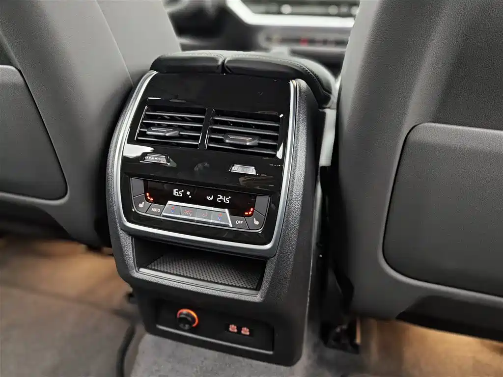 Фото машины 31