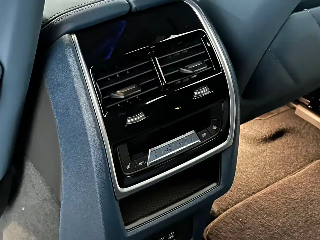 Фото машины 23