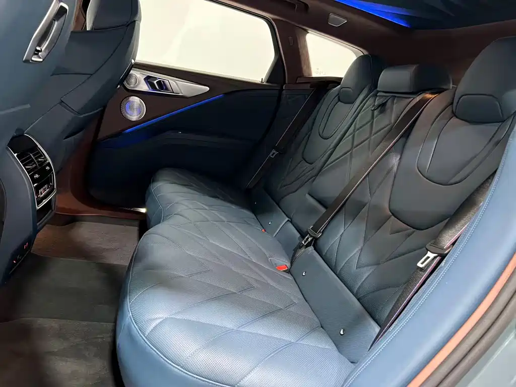 Фото машины 6