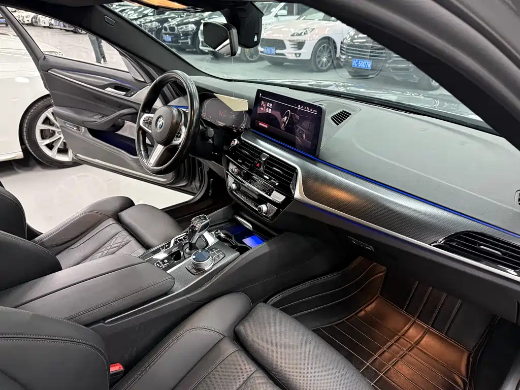 Фото машины 6