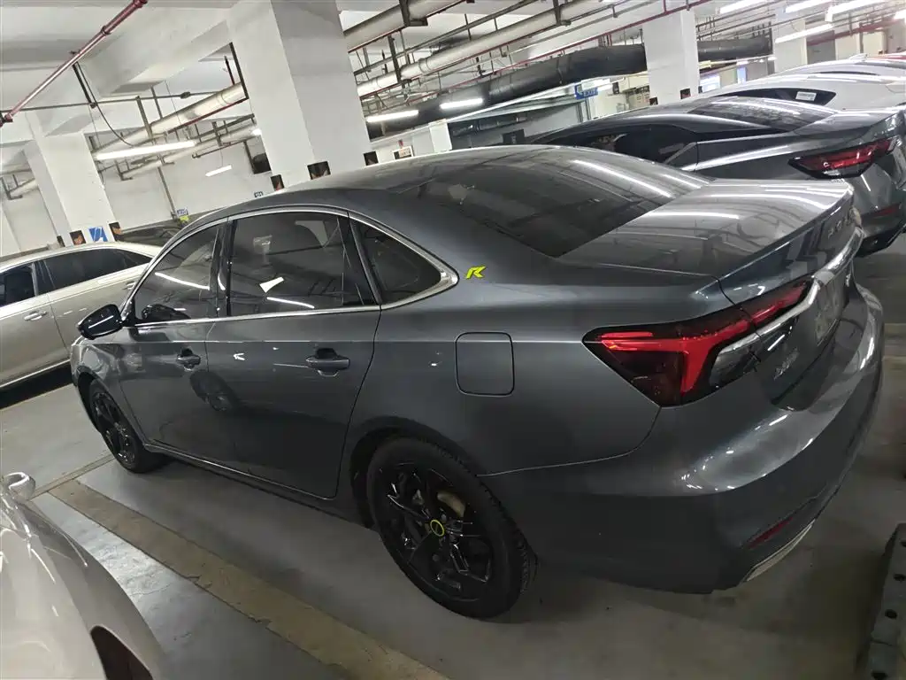 Roewe i6 MAX 2020 300TGI automatic Cool Smart Driving Version