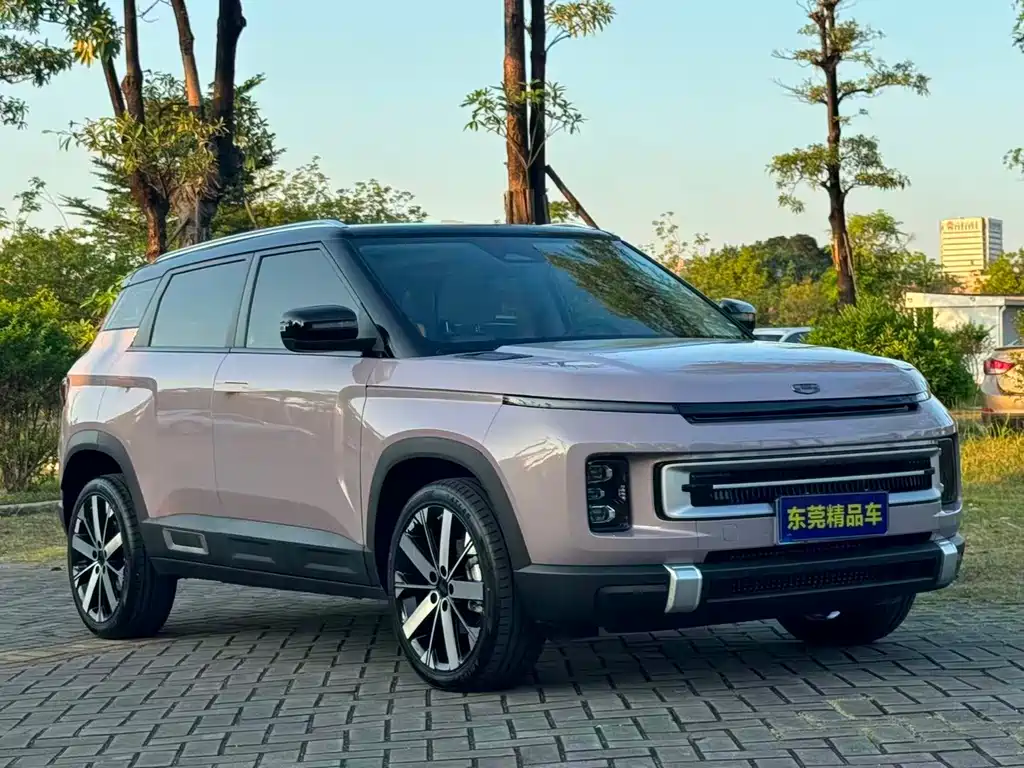 Geely ICON 2025 Linglong 1.5TD Ruyi Edition