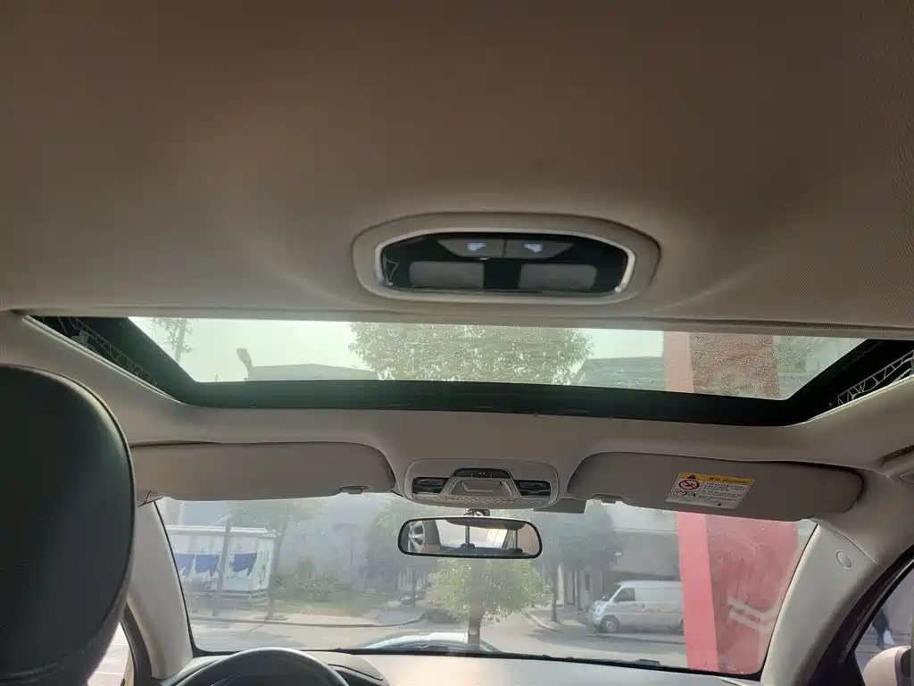 Фото машины 24