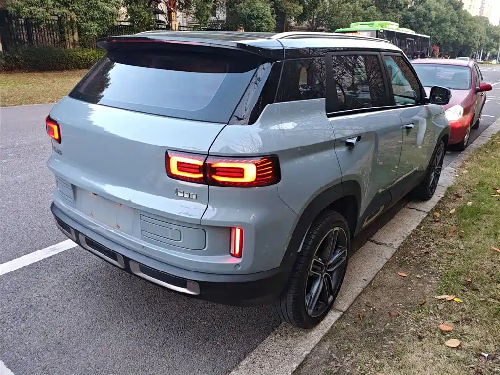 Фото машины 25