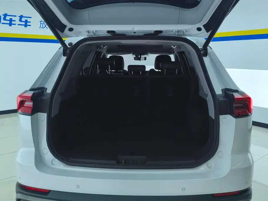 Tiggo 8 PRO 2022 290T two-wheel drive Sky Dome version 5 seats