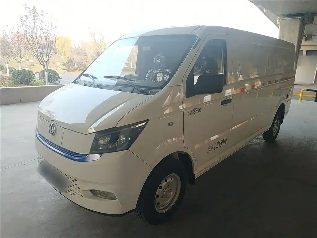 Yufeng EM27 2024 EM27L Henan Lithium Battery 41.472 kWh