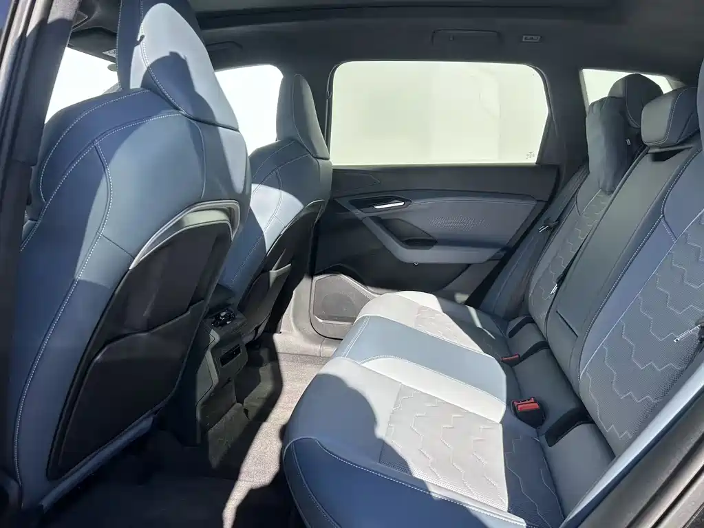 Audi Q6L e-tron 2026 first pilot version