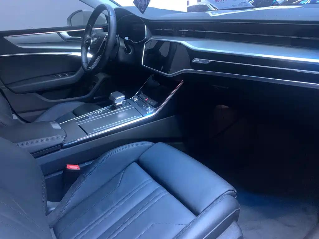 Audi A7 2020 model 45 TFSI premium selection