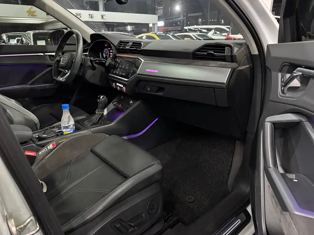 Audi Q3 Sportback 2020 model 40 TFSI fashion type