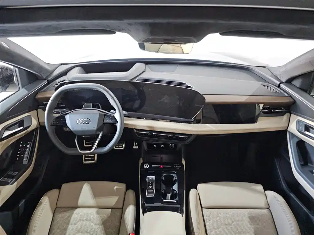 Audi Q6L e-tron 2026 first pilot version