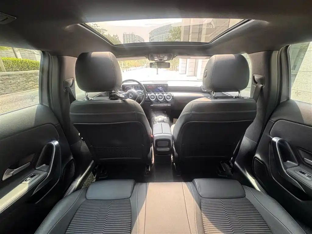 Mercedes-Benz A-class imported 2019 A 200 dynamic type