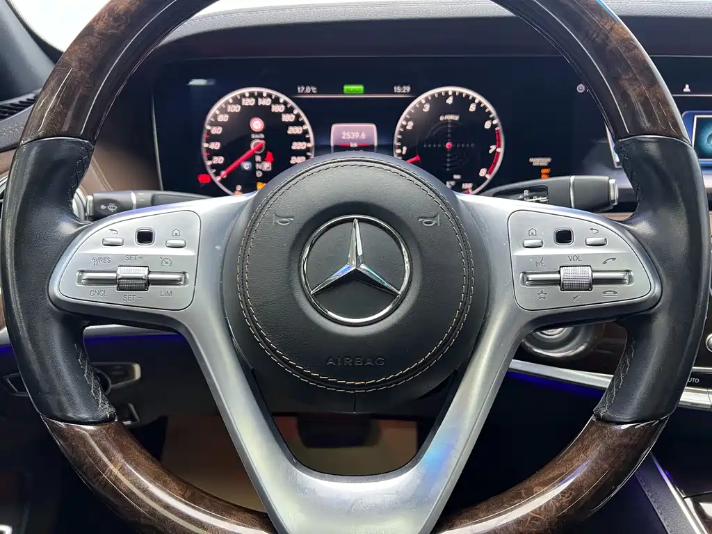 Фото машины 10