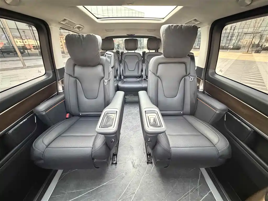 Фото машины 23