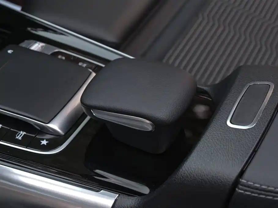 Фото машины 30