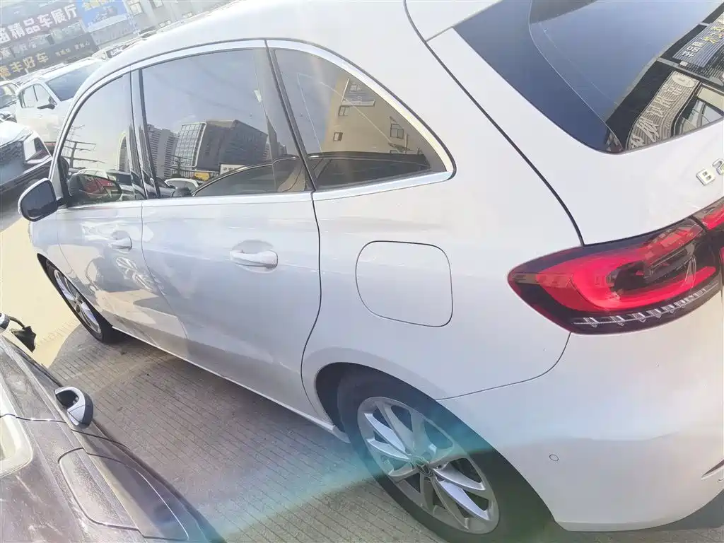 Фото машины 26