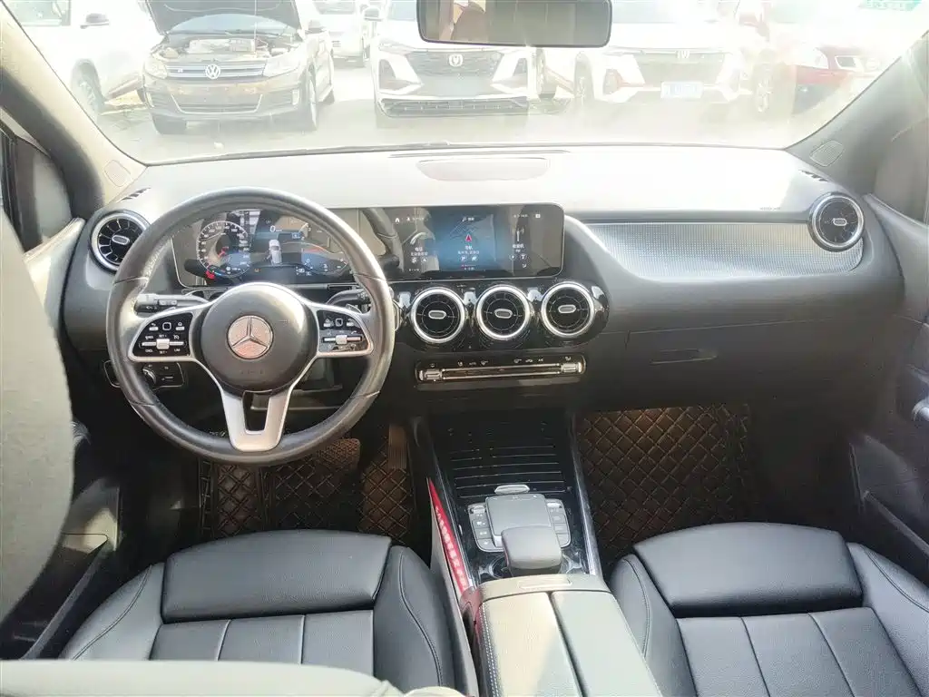 Mercedes-Benz B-class 2020 Model B 200 fashion type